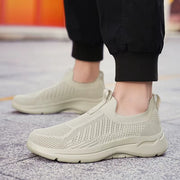 Men's Lightweight Slip-On Sneakers - Breathable & Casual Outdoor Shoes